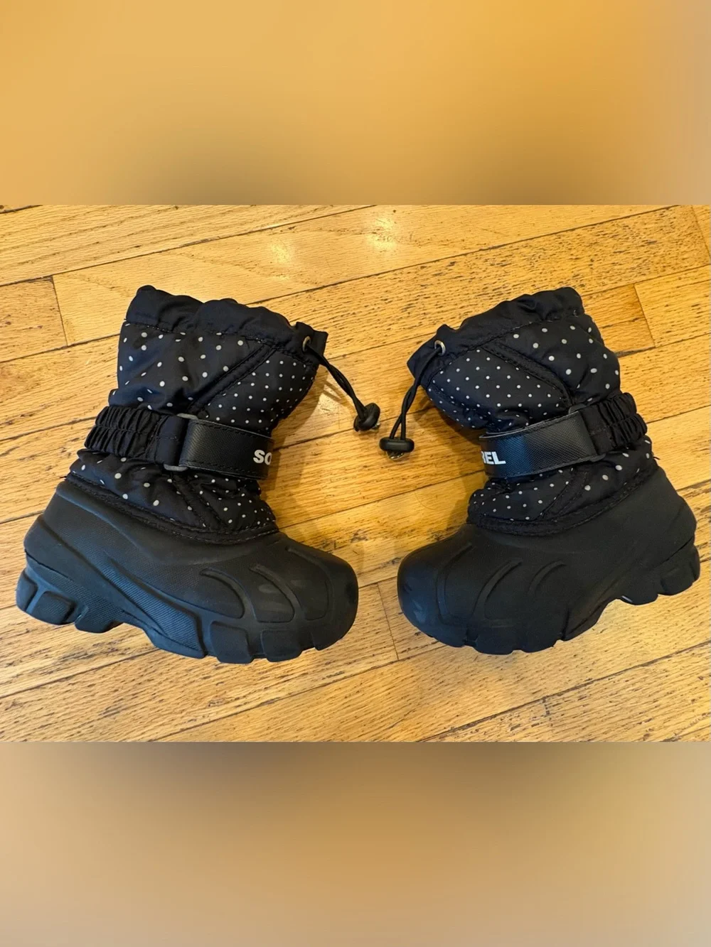 Sorel Kids Flurry Boot in Black and White Polka Dot Print